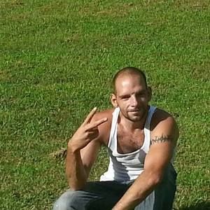 Meet your Posher, Travis